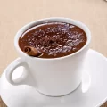 cana cu ciocolata calda
