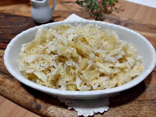 salata de varza murata